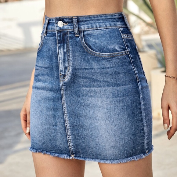 Dark Wash Frayed Hem Denim Mini Skirt - Picture 1 of 5